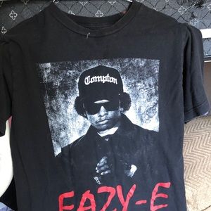 Easy e graphic tee